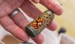 Absolute Window Feeders (caged) Small -Visuitrusting Winkel preston innovations absolute window feeders caged 5